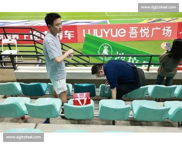 苏超赛场 “人走场净” 成常态 保洁阿姨笑称 “失业”